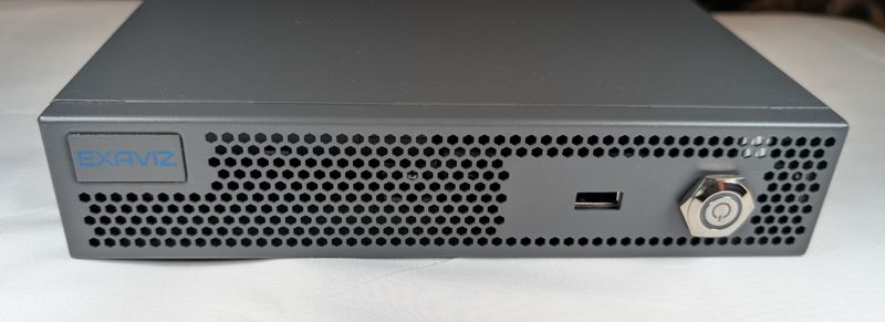 Cruiser desktop case, front